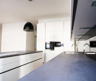 Wiener Altbau in Perfektion – Exklusiv wohnen mit Stil /// Nähe Sch... - Photo 2