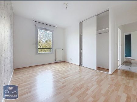 Location Appartement 4 pièces 90m² TASSIN LA DEMI LUNE 69160 - Photo 4