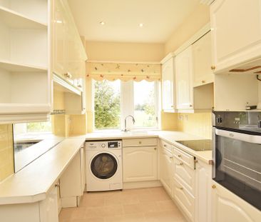 Cavendish Avenue, Harrogate - Photo 2