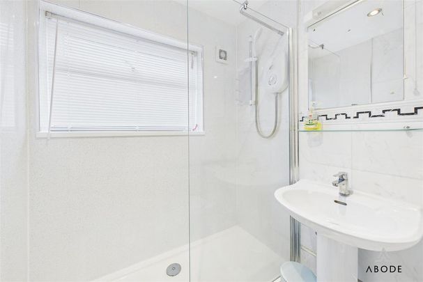 2 bedroom semi-detached bungalow to rent - Photo 1