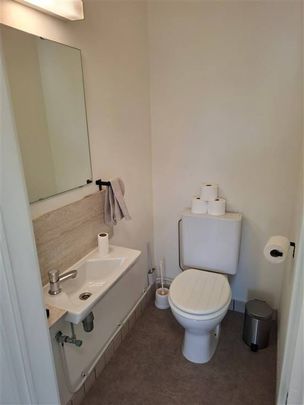 Appartement te huur - Photo 1