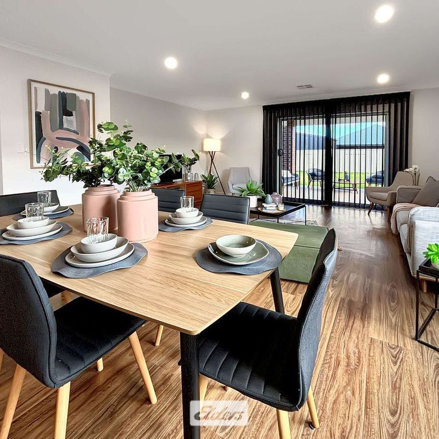 Impeccable Near New Home! - Photo 1