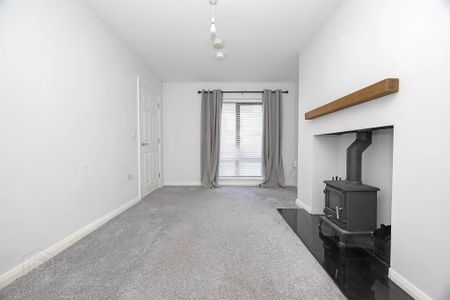 200 The Hollows, Lurgan, BT66 7FU - Photo 2