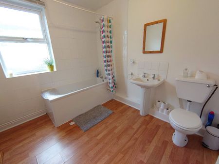 Leopold Rd, Kensington Fields. - Photo 2