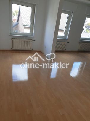 Praktisch geschnittene 3-Zimmer-Wohnung in gut angebundener Lage von Moers-Schwafheim zu vermieten - Photo 1