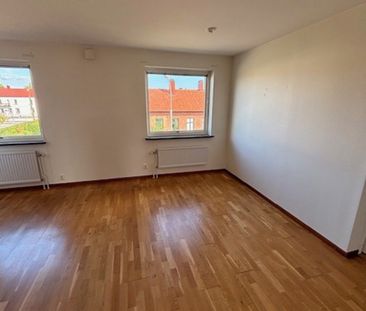 Järnvägsgatan 21, Gärsnäs - Foto 1