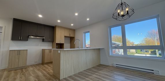 5 1/2 Acton Vale - Photo 2