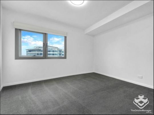 Break Lease Opportunity SPACIOUS TWO-BEDROOM APARTMENT IN BRISBANE CITY! - Photo 1