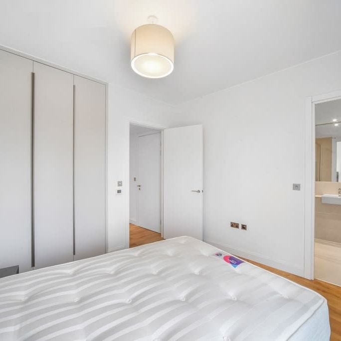 Copper Works Wharf Sugar House Island E15 - Photo 1