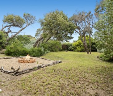 Fully Renovated Coastal Home - Photo 6