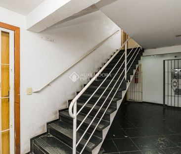Apartamento com 2 quartos e 69m² para alugar em Jardim Leopoldina, ... - Foto 3