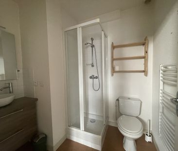 Location Appartement 2 pièces 27m² RIOM 63200 - Photo 3