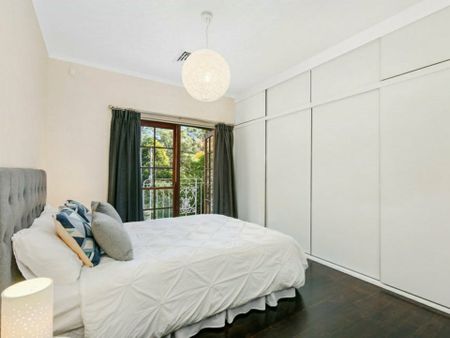 50 Lynbara Ave, St Ives NSW, Belconnen - Photo 2