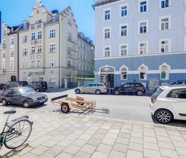 Studio apartment in Schwabing with idyllic terrace and washing mach... - Photo 5