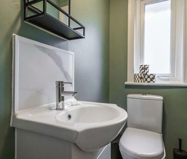 2 bedroom property to rent - Photo 6