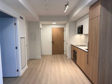 For Lease - 35 Parliament Street Unit# 815, Toronto, Ontario - Photo 3