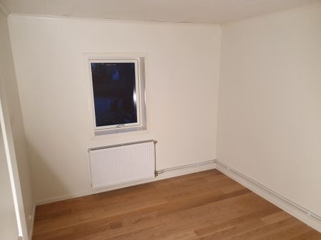 Hällesåkersvägen, Lindome - Photo 2