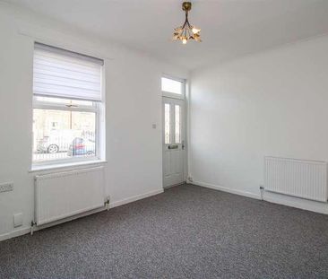 Dalefield Avenue, Normanton, WF6 - Photo 2