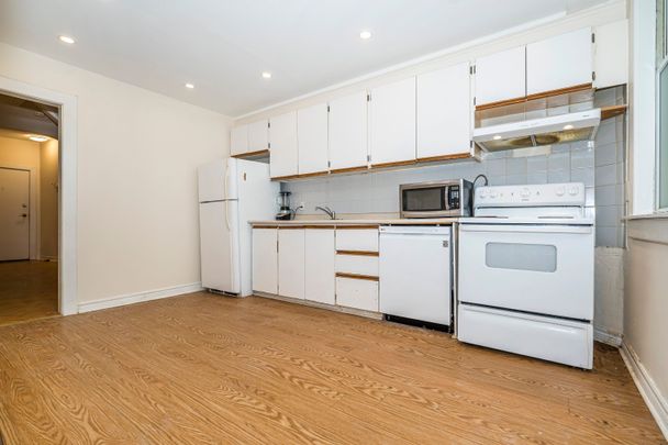 For Lease - 605 Huron Street Unit# Main, Toronto, Ontario - Photo 1