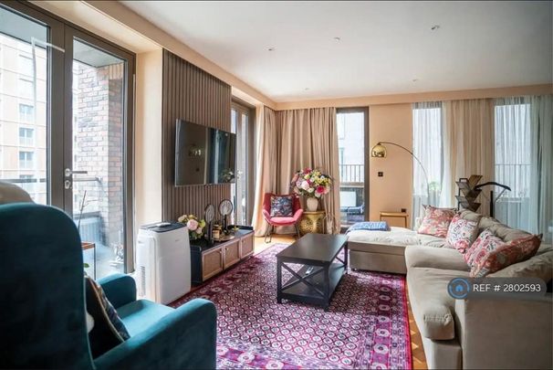 3 bedroom flat to rent - Photo 1
