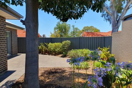 Modern Comfort Meets Convenience - Photo 5