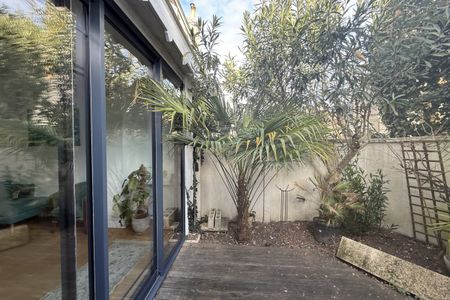 A louer en bail meublé - maison 3 chambres avec jardin / ter - Photo 4