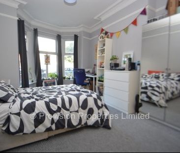 8 Bedroom, Student Houses, Hyde Park - Photo 3