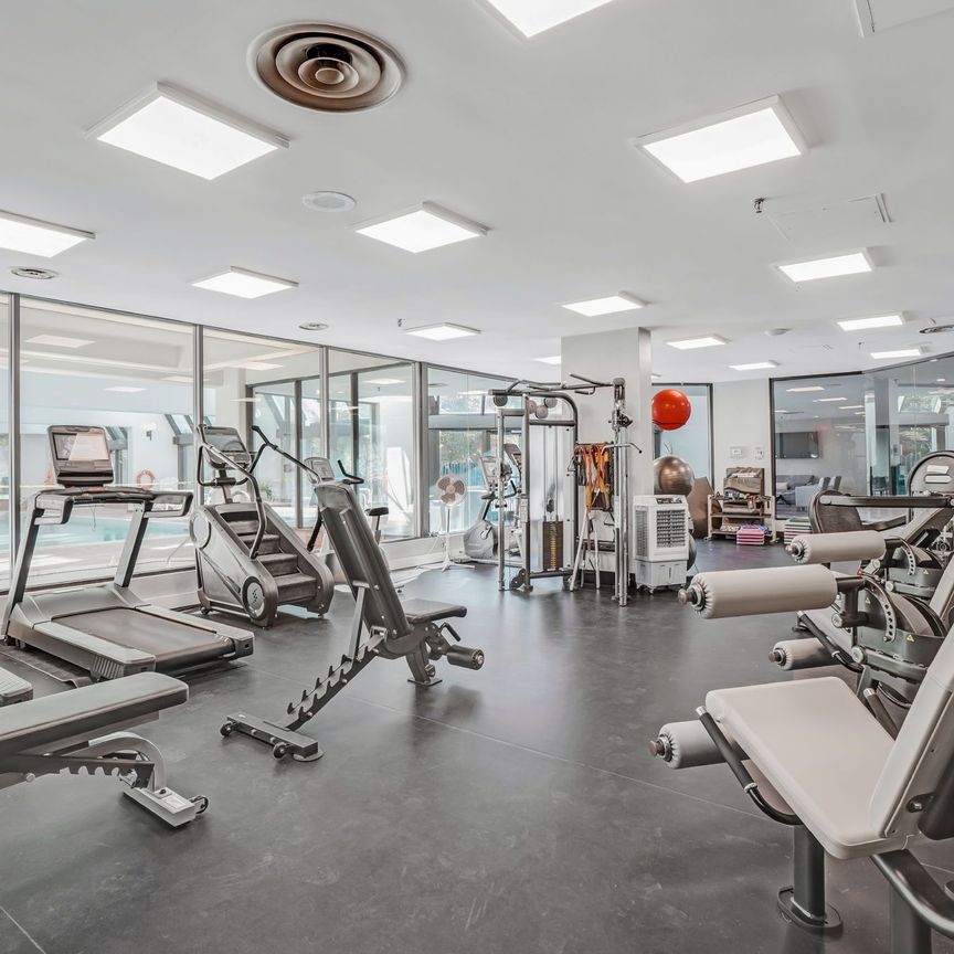 For Lease - 5444 Yonge Street Unit# 501, Toronto, Ontario - Photo 1