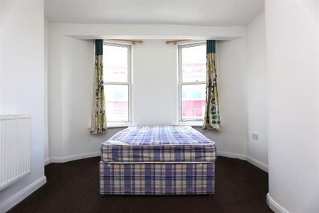 5 bedroom maisonette to rent - Photo 3