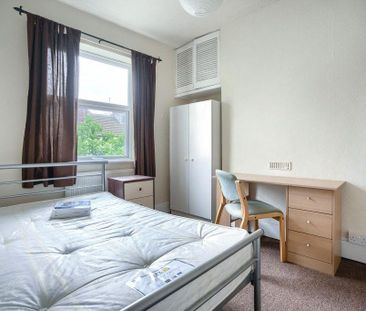 4 bedroom house to rent - Photo 4