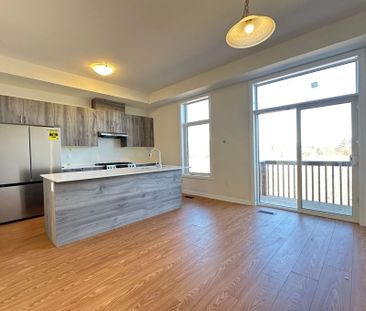 For Lease - 33 Millman Lane, Richmond Hill, Ontario - Photo 5