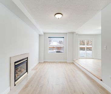 For Lease - 20 Felt Crescent, Barrie, Ontario - Photo 3