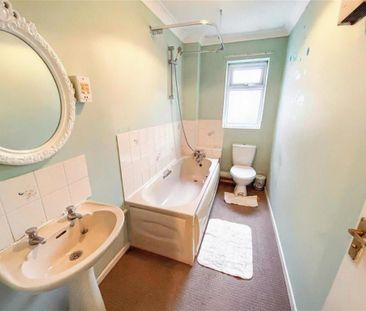 Staithe Road, Wisbech - Photo 5