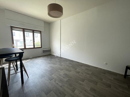 Location Appartement 1 pièce 30m² - Photo 2
