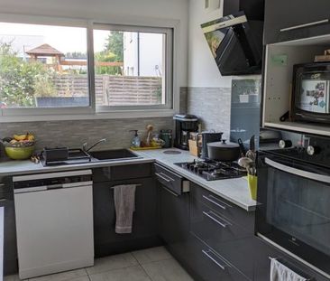 Maison 5 pièces – 104 m² environ à Bourgbarré (ref : HG70121) - Photo 4