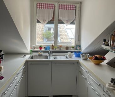 Charmant appartement sous les combles de 3 pièces au 4ème étage - Photo 4