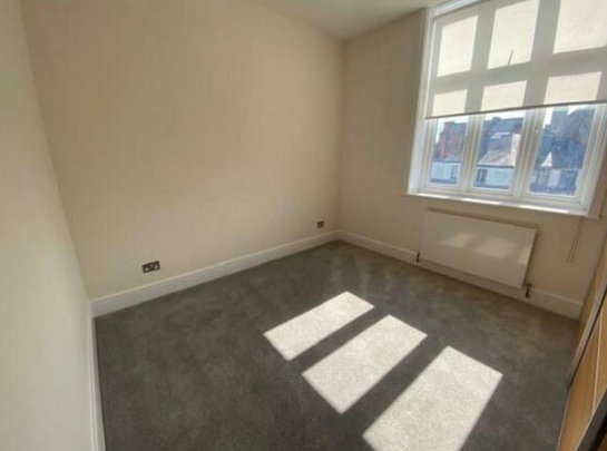 3 bedroom apartment to rent - Photo 1