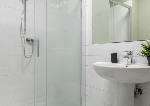 Enchanting single room, minutes away from IULM and Bocconi