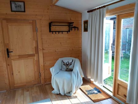 1 Bed Detached House, Marlborough Road, SW19 - Photo 3