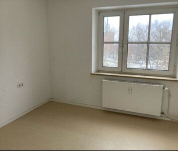Sehr großzügige Zweizimmerwohnung im dritten Obergeschoss ohne Aufzug! - Photo 3