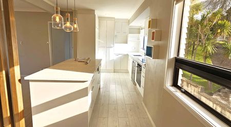 4 Bedrooms, Rumpus, Torbay - Photo 4