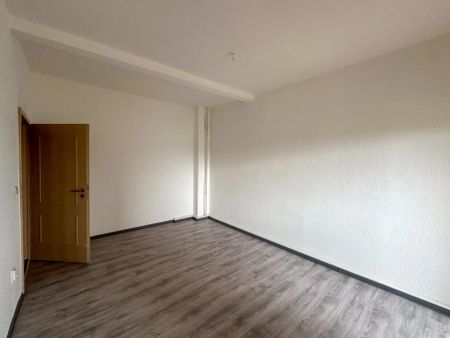 Frisch renovierte 2-Zimmer-Wohnung im sanierten Altbau mit Veranda und Gartenzugang in Naumburg - Foto 5