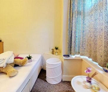 4 bedroom house to rent - Photo 5