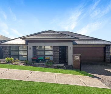 47B Floresta Crescent, Cameron Park NSW 2285 - House For Rent | Domain - Photo 4