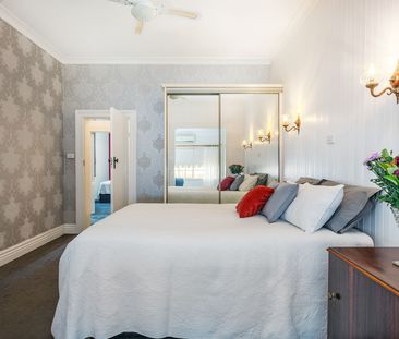 EXECUTIVE HERITAGE PROPERTY - Photo 4