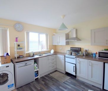 19 Ravenhill Court, BT68FS, Belfast - Photo 5