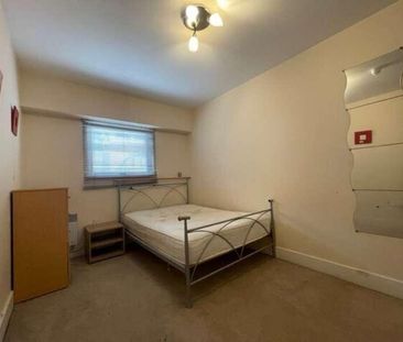 The Aspect, Queen Street, Cardiff, CF10 - Photo 2
