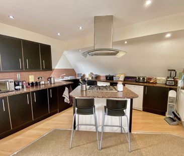 2 bedroom flat to rent - Photo 4