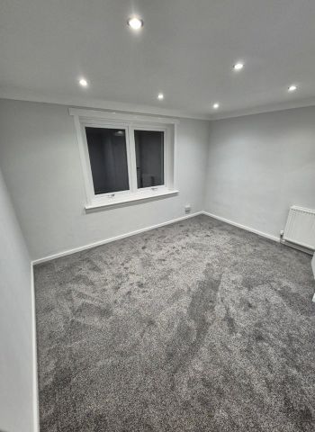 2 Bed Flat, Carron Place, G22 - Photo 4