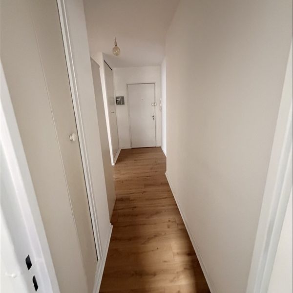 1 pièce - Meublé - 33,27 m² - 1er étage - Colocation non autorisée - Photo 1